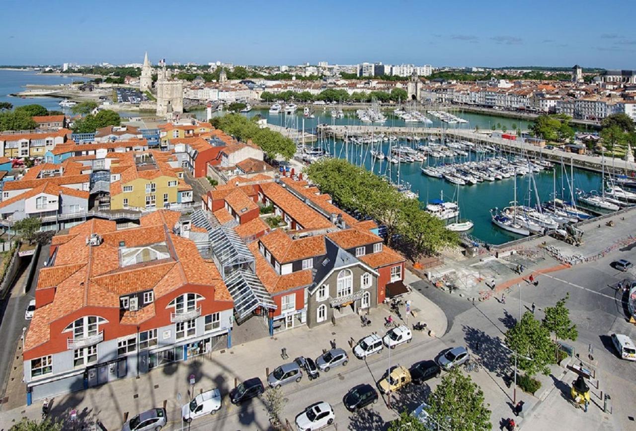 Charmant Cocon Iode Cosy Equipe, Baigne De Lumiere, Situe Au Coeur De La Rochelle A 1Min A Pied Du Marche Central Avec Tv Et Wifi 외부 사진