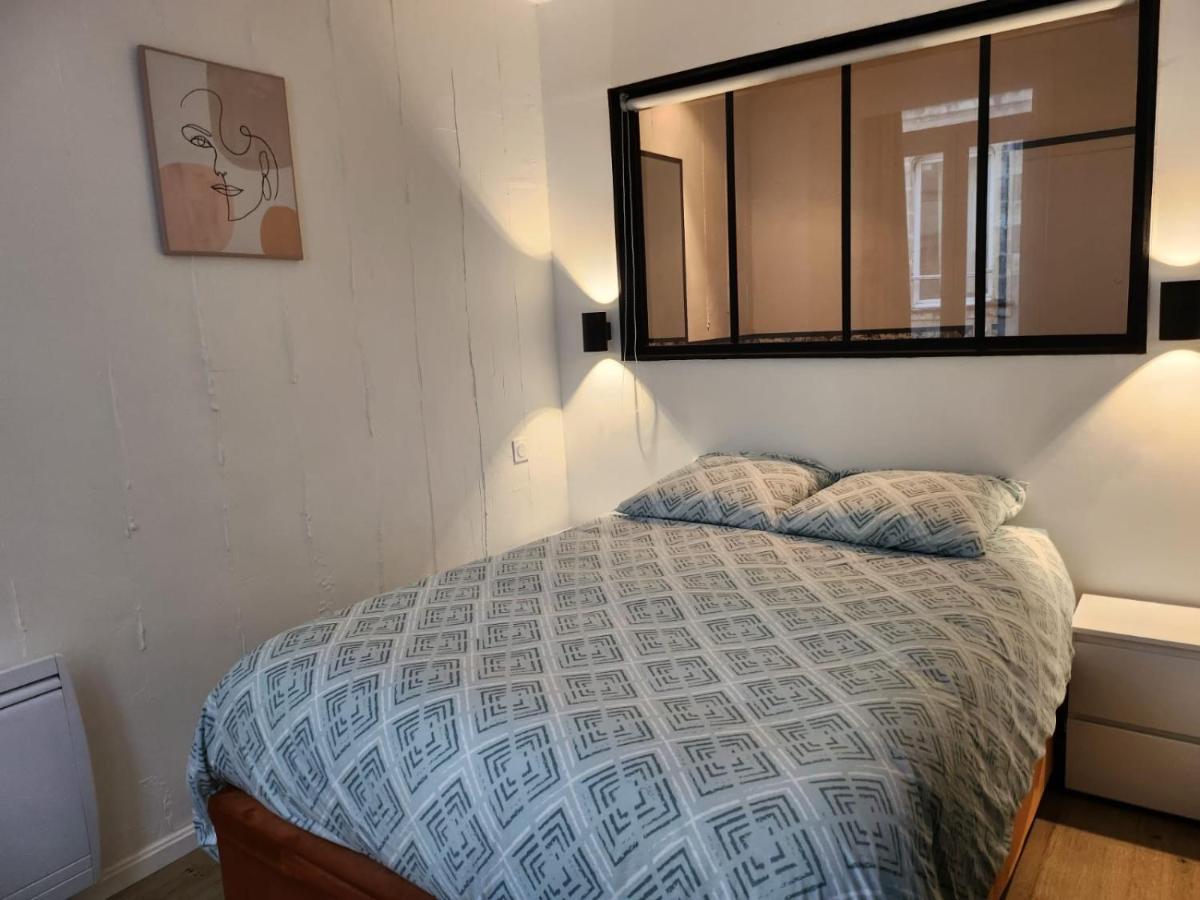 Charmant Cocon Iode Cosy Equipe, Baigne De Lumiere, Situe Au Coeur De La Rochelle A 1Min A Pied Du Marche Central Avec Tv Et Wifi 외부 사진